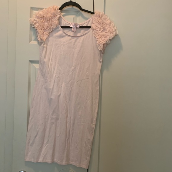 Medium cotton candy pink dress with shoulder frill - Picture 4 of 5